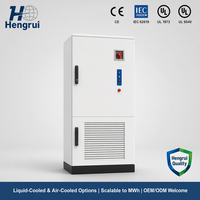 Système de stockage d'énergie commercial et industriel 233-300 kWh LiFePO4 BESS, système de batterie solaire hors réseau/sur réseau, armoire de batterie solaire, refroidissement liquide AC