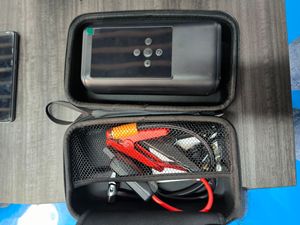 Offerta Speciale: Kit <span class=keywords><strong>Avviatore</strong></span> d'<span class=keywords><strong>Emergenza</strong></span> per Auto Multifunzione, Power Bank Portatile con LED e USB - Product Image 6