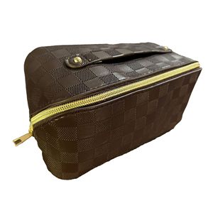 Trousse de Maquillage Multifonctionnelle en Cuir PU Écologique de Haute Qualité avec Fermeture Éclair et Motif Dessin Animé pour Femme – Vente en Gros - Product Image 6