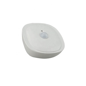 Veilleuse LED <span class=keywords><strong>pour</strong></span> <span class=keywords><strong>Armoire</strong></span>/<span class=keywords><strong>Couloir</strong></span>/Entrée Batterie Détection Automatique A MENÉ La Lumière avec D'induction de Corps Humain - Product Image 3