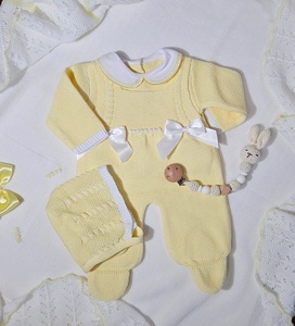 Kaiyue Nuevo Conjunto <span class=keywords><strong>de</strong></span> Regalo <span class=keywords><strong>de</strong></span> Mameluco Cálido con Pies y Gorro <span class=keywords><strong>de</strong></span> Alta Calidad para Bebé Recién Nacido Niña <span class=keywords><strong>Ropa</strong></span> para Bebé - Product Image 3