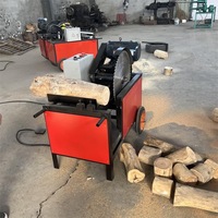 Machine à scier le bois verticale mobile de 200mm 220V coupeur carré rond avec le composant de moteur de noyau