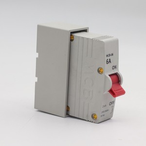 Disjoncteur miniature Mali Peak 32A 3kA 230/240V~ 50Hz pour contrôle industriel - Product Image 3