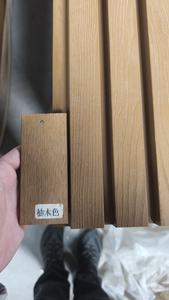 Revêtement mural extérieur flexible, imperméable et ignifuge en WPC avec composite bois-plastique pour la décoration extérieure des maisons - Product Image 3