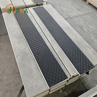 Neuerscheinung Moderner Stil SPC Klick-Bodenbelag Vinyl-Bodenbelag Pisos SPC für Keller Innenprojekt Luxus-SPC-Bodenbelag