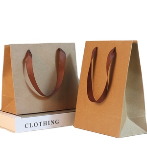 Bolsa de Papel de Alta Calidad con Logotipo Personalizado Impreso para Promoción en Supermercados y Embalaje de Regalos/Ropa, Reciclable, con Asa Larga - Product Image 1