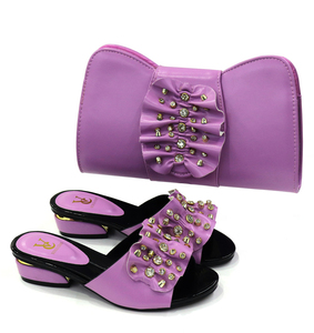 <span class=keywords><strong>Scarpe</strong></span> <span class=keywords><strong>arancioni</strong></span> e borsa con <span class=keywords><strong>tacco</strong></span> <span class=keywords><strong>basso</strong></span> e pochette per abbinarsi a <span class=keywords><strong>scarpe</strong></span> Casual e Set di borse - Product Image 2