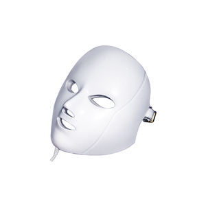 Appareil facial portable 4-en-1 Aqua Peeling Oxygène avec nettoyage en profondeur et dermabrasion, usage commercial, prise US/UK/EU - Product Image 5