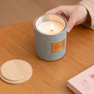 Venta al por mayor <span class=keywords><strong>de</strong></span> lujo <span class=keywords><strong>de</strong></span> cuero azul perfumado velas orgánicas logotipo personalizado Cera <span class=keywords><strong>De</strong></span> Soja Para velas respetuoso con el medio ambiente vela aromática - Product Image 6