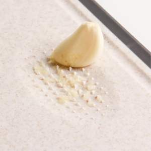 Tabla de Cortar de Doble Cara de Acero Inoxidable para Cocina, Fabricada con Acero Inoxidable 304 de Grado Alimenticio y Paja de Trigo - Product Image 3