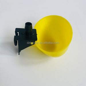 TUOYUN bevitore d'acqua più venduto e piccione alimentatore nessuno abbeveratore automatico <span class=keywords><strong>per</strong></span> piccioni <span class=keywords><strong>gabbie</strong></span> <span class=keywords><strong>per</strong></span> bevitori di <span class=keywords><strong>uccelli</strong></span> - Product Image 3