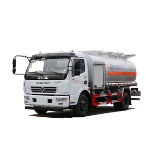 Camions de ravitaillement en carburant pour avions Dongfeng 4X2 8500L Camion à carburant aéronautique à vendre - Product Image 1