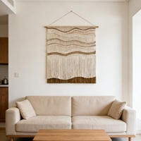 Tapisserie murale en macramé Art Déco faite à la main avec pompons - Décoration murale en coton écologique pour salon, chambre à coucher, Airbnb, décoration de la maison