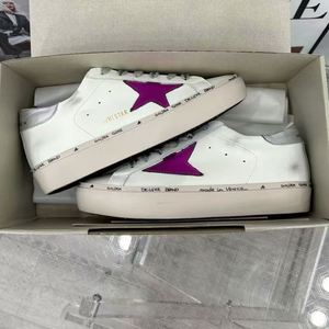 Chaussures en cuir véritable de luxe pour hommes et femmes, baskets de haute qualité pour l'extérieur, semelle intermédiaire en caoutchouc, fabriquées en Chine - Product Image 1