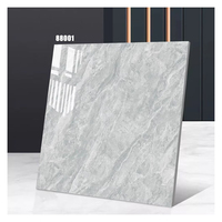 Vente en gros d'usine - Carrelage de sol en porcelaine marbrée moderne 80x80cm, style moderne et minimaliste pour salons et chambres