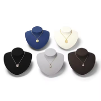 Beau modèle de mannequin en velours noir au détail Beaux présentoirs de bijoux en aluminium au détail exposant un conteneur de bijoux