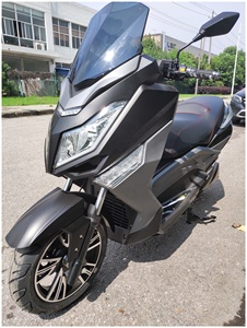 Scooter de Movilidad de 72V <span class=keywords><strong>Hawk</strong></span> 5000w, Motocicleta Eléctrica China de Alta Velocidad 80km/h, Batería de Litio para Adultos, Scooters Eléctricos - Product Image 2