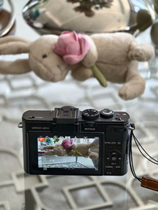 Leicas D-LUX6 10.1 <span class=keywords><strong>MP</strong></span> 1/1.7 "CMOS 3.0" จอแสดงผล Full HD การ์ด SD กล้อง mirrorless ใหม่ - Product Image 2