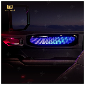 Garniture de LED ambiante 'CARDI' moulée en usine pour Toyota LC250 2024 Kit d'éclairage intérieur OEM avec tableau de bord et feux de porte - Product Image 5