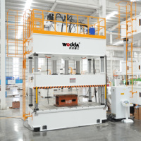 Presse hydraulique de 315 tonnes pour le cintrage profond de panneaux de réservoirs d'eau, de tôles métalliques et de matériaux composites