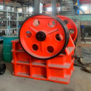 Concasseur à mâchoires de 15 t/h de capacité, rouge, équipement industriel de traitement de pierres pour l'exploitation minière - Product Image 5