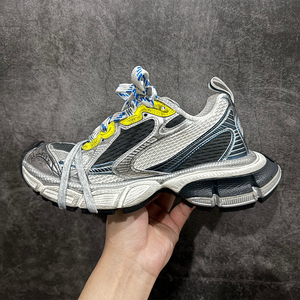 Chaussure de course respirante en cuir facile à nettoyer Excellente qualité Designer Parfait pour un usage quotidien - Product Image 2