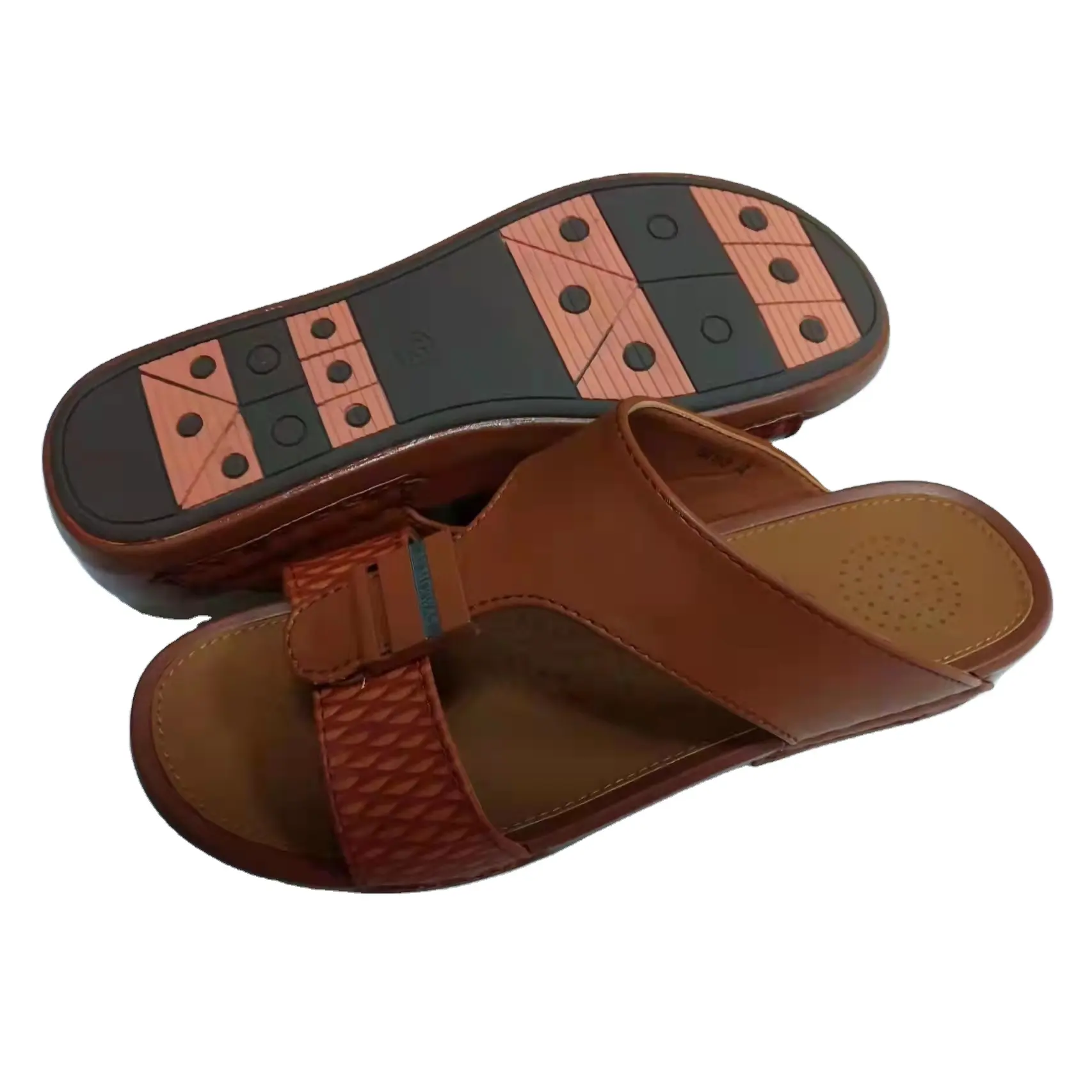 Vente d'usine en gros hommes PU PVC chaussures pour hommes diapositives chaussures arabes sandales pantoufles bonne qualité