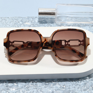 Xsy <b>Square</b> <b>Frame</b> Sunglasses <b>White</b> Pc Lens Uv400 Women Fashion Street Style - Product Image 4