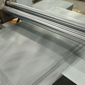 Lưới kim loại hàn dạng cuộn, hình thoi, tùy chỉnh theo nhà máy - Product Image 5