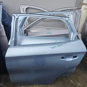 Conjunto de puerta de coche con manija oculta de fábrica Original usada duradera de alta calidad para BYD Yuan - Product Image 1