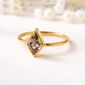 Anillo de Cuarzo Ahumado en Forma de Diamante, Plata de Ley 925, Oro Vermeil, Anillo de Promesa, Talla de Piedra 6 × 12, Anillos de Eternidad para Mujer, Vermeil - Product Image 1