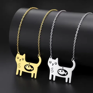 Collar con diseño de gato y pez para mujer, hecho con acero inoxidable 304 duradero, con un bonito diseño de colgante de animales de dibujos animados - Product Image 1