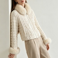 Veste courte matelassée réversible en fourrure de renard et de lapin véritable pour femme Tyan, avec col et poignets en fourrure de renard, vente en gros