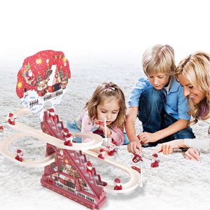 Jinying Ensemble de jeu de piste à succès avec chargement USB, Père Noël grimpant les escaliers, avec lumière et musique - Product Image 4