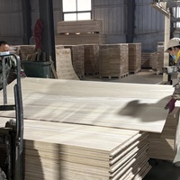 Panneau en bois massif de Paulownia blanchi en gros, durable, pour la fabrication de meubles et de tiroirs