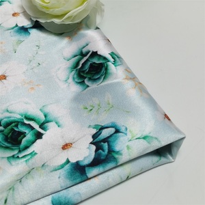 Venta al por mayor vestidos de novia <span class=keywords><strong>italiano</strong></span> suave luz impresa brillante poliéster satén <span class=keywords><strong>tela</strong></span> de seda 75 150 Satén de seda precio - Product Image 4