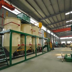 Machine de raffinage d'huiles comestibles entièrement automatique de 5 tonnes/jour pour huiles d'arachide, de soja, de tournesol et de sésame, haute productivité - Product Image 5