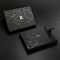 Coffret Cadeau de Luxe Personnalisé en Matériaux Recyclés Écologiques – Boîtes Rigides en Papier Noir Mat avec Art Géométrique Argenté et Fermeture Magnétique