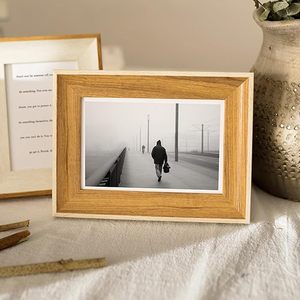 Cadre <span class=keywords><strong>photo</strong></span> scandinave minimaliste personnalisé en bois massif blanc, brut, non fini, peint et enduit, pour affichage de photos et certificats - Product Image 4