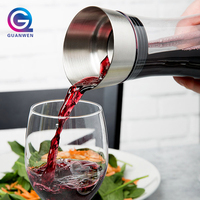 Carafe en plastique PC transparente moderne et écologique pour la maison, 1600 ml, avec logo personnalisé pour les fêtes
