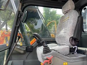 รถขุดมือสอง Volvo EC140 รถตักดินแบบตีนตะขาบ 14 ตัน ของแท้จากสวีเดน รถขุดก่อสร้างขนาดกลาง ชั่วโมงการใช้งานต่ำ ได้รับการรับรองมาตรฐาน CE ขาย - Product Image 5