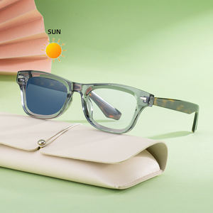 Lunettes de soleil photochromiques anti-lumière bleue UV400 pour femmes, design fantaisie Partagas Fashion, avec logo personnalisé, style œil de chat. - Product Image 1