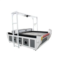 Machine de découpe laser CO2 1630 à alimentation automatique par positionnement de caméra pour tissus en rouleau