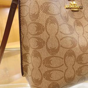Le sac bandoulière en forme de seau pour femme a une grande capacité et est doublé de matériau PU (fabriqué en fibre de polyester). - Product Image 6