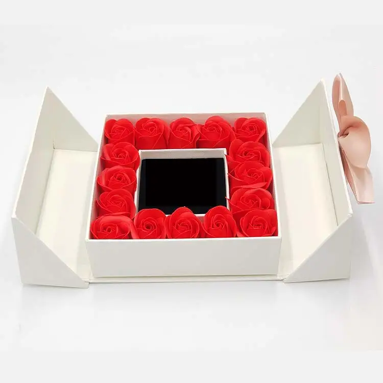 Custom Luxe Rose Ruimte Kunstmatige Rose Bloem Doos Voor Paar Wedding Valentijnsdag Christmas Party Gift Box