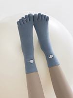 Chaussettes antidérapantes à 5 doigts avec logo personnalisé JZVINA, imprimé dessin animé, pour adultes, en coton et élasthanne, tricotées, avec grip antidérapant, pour Pilates.
