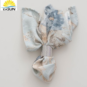 Échantillons Gratuits et Prix Usine Nappe avec Trou pour Parapluie Serviettes Personnalisables Serviettes Compostables Nappe en Tissu Noir - Product Image 5
