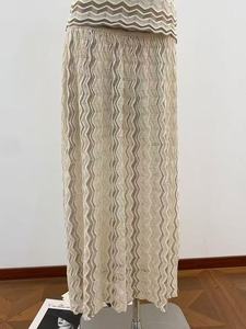 Conjunto de 2 Piezas para Mujer, Estilo Bohemio, para Vacaciones de Verano, Top Corto de Punto Ondulado con Estampado de Leopardo y Falda de Cintura Alta - Product Image 3