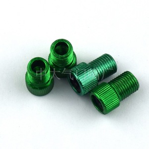 Adaptador de válvula francés a americano de aleación de aluminio CNC para conversión de bicicletas sin cámara, apto para bicicletas de piñón fijo. - Product Image 5