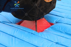 Fabricante DE LA FUENTE Atracción inflable Máquina taurina inflable <span class=keywords><strong>Juego</strong></span> inflable para exteriores - Product Image 4